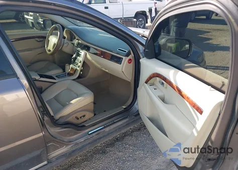 2009 Volvo Xc70 3.2 from USA, damaged, VIN YV4BZ982X91059375